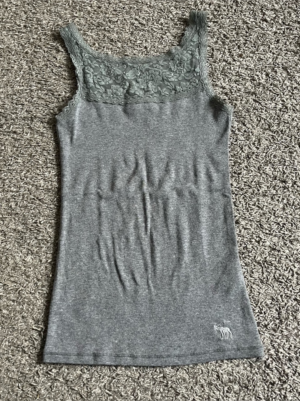 Vintage Y2K Abercrombie & Fitch Gray Lace Trim Tank Top Cami Layering Beaded XS